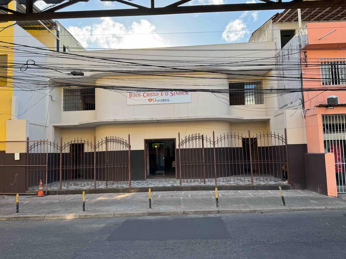 Igreja Universal AVENIDA ALIOMAR - Rua Três de Maio, 9 - São Cristóvão, Salvador - Bahia  - 41510-520 - Brasil, 9 - São Cristóvão Salvador - Bahia - Brasil