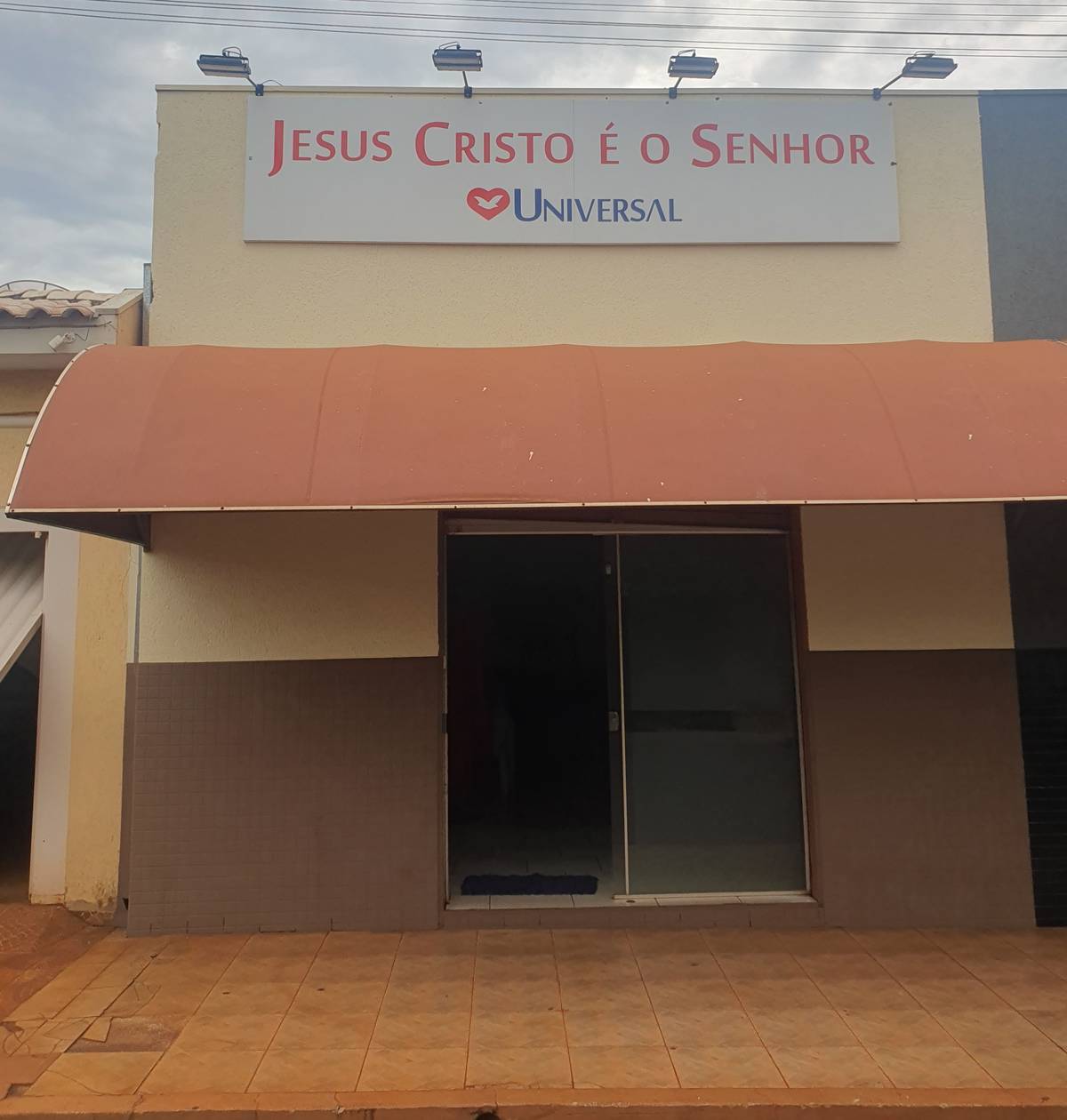 Igreja Universal IPUA - Avenida Rui Barbosa, 337 - Centro, Ipuã - São Paulo  - 14610000 - Brasil, 337 - Centro Ipuã - São Paulo - Brasil