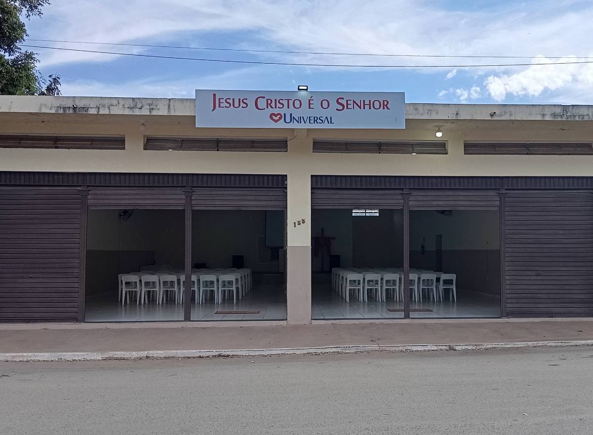 Igreja Universal SAO JOAO DA PONTE - Av. Getúlio Vargas, 155 - Centro , São João da Ponte - Minas Gerais  - 39430000 - Brasil, 155 - Centro  São João da Ponte - Minas Gerais - Brasil