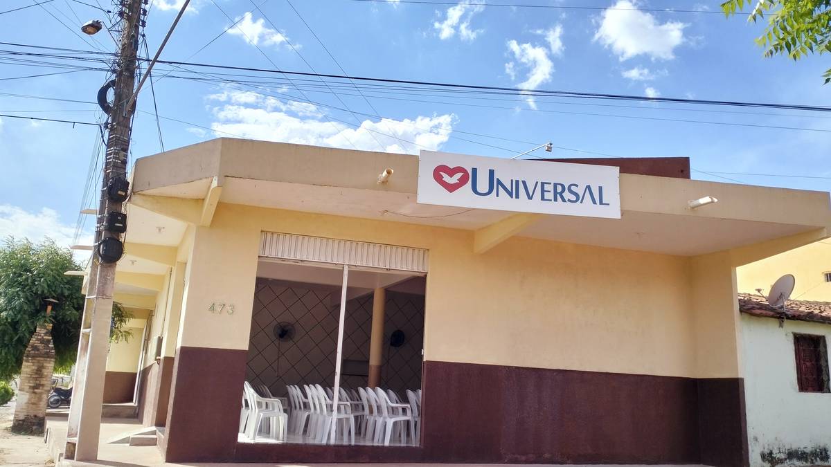Igreja Universal ARARENDA - Rua Napoleão Ribeiro Torres , 473 - Centro, Ararendá - Ceará  - 62210000 - Brasil, 473 - Centro Ararendá - Ceará - Brasil