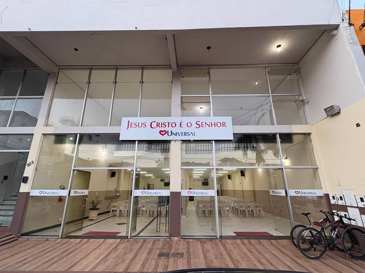 Igreja Universal SALINAS - AV. Joao Pena Sobrinho, 308 - Panorama, Salinas - Minas Gerais  - 39560000 - Brasil