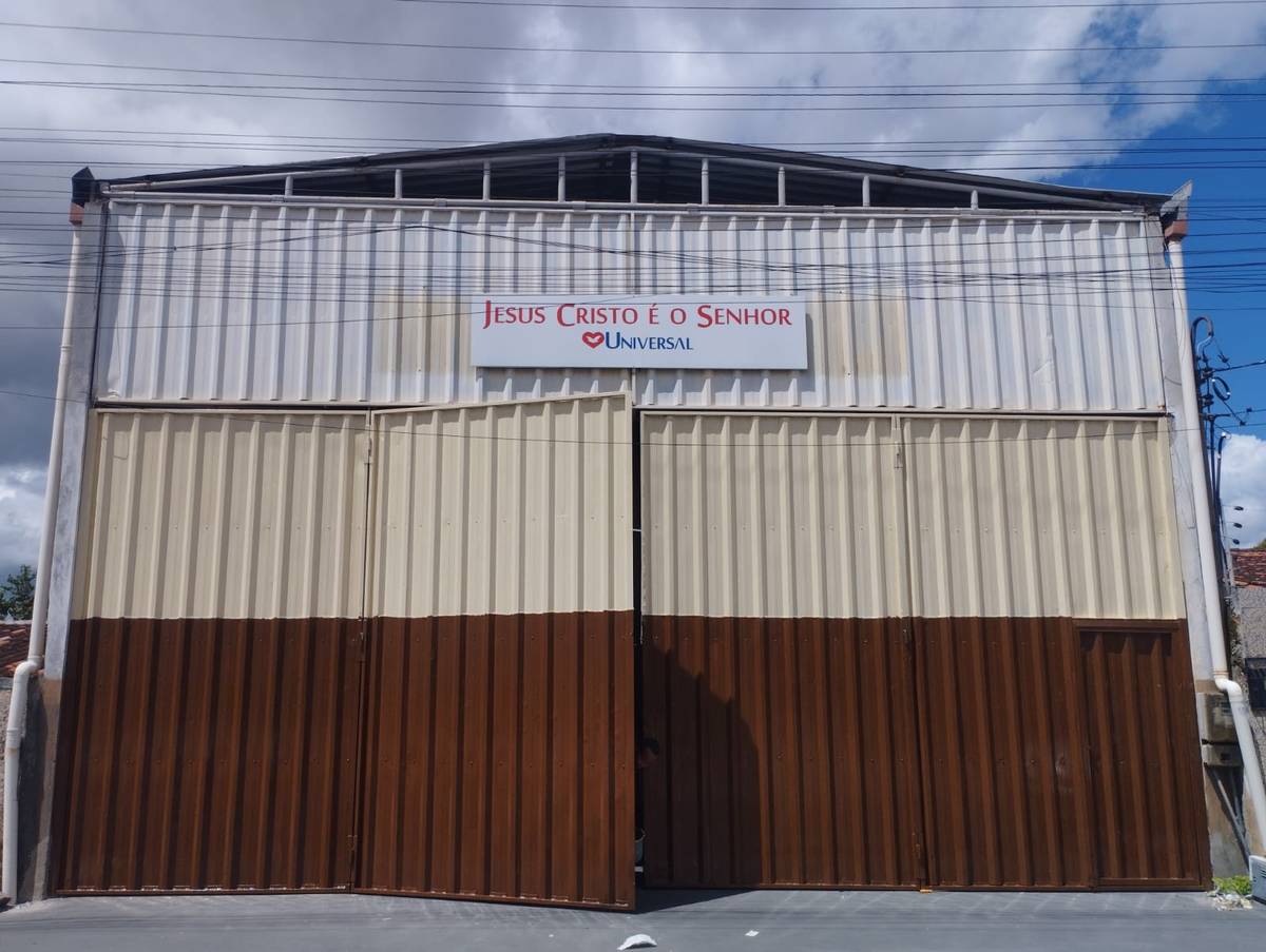 Igreja Universal FREI LEAO - Rua E, Ubis 3, 64 - Catu, Alagoinhas - Bahia  - 48090020 - Brasil, 64 - Catu Alagoinhas - Bahia - Brasil