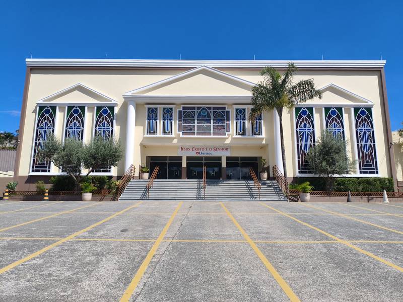 Igreja Universal CAPAO REDONDO - Avenida Ellis Maas, 679 - Capão Redondo, São Paulo - São Paulo  - 05859000 - Brasil