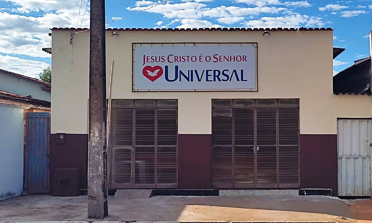 Igreja Universal SANTA TEREZINHA - Rua Raimundo Fernandes Da Silva , 229 - Setor Central , Santa Terezinha de Goiás - Goiás  - 76500000 - Brasil, 229 - Setor Central  Santa Terezinha de Goiás - Goiás - Brasil