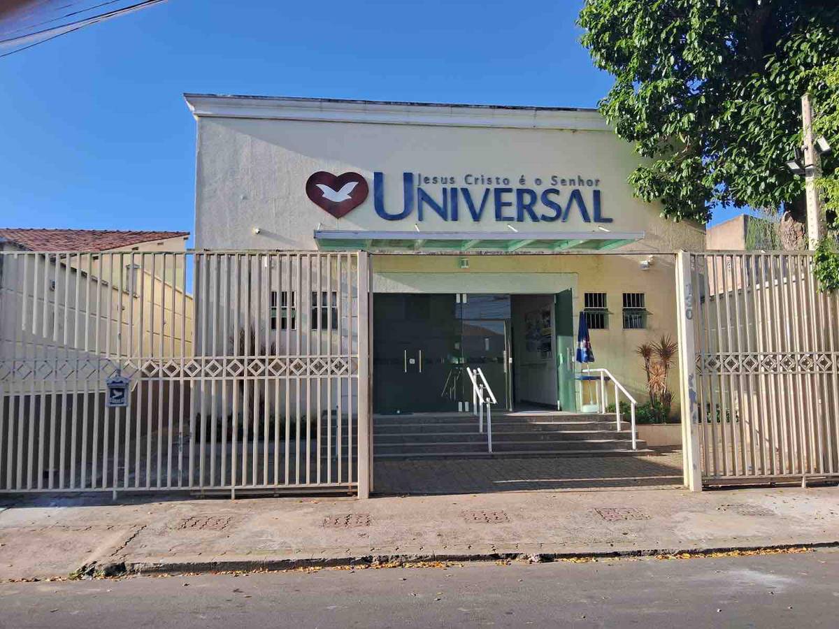 Igreja Universal CUSTODOPOLIS - Rua Patricio Menezes, 130 - Custodopolis, Campos dos Goytacazes - Rio de Janeiro  - 28035070 - Brasil