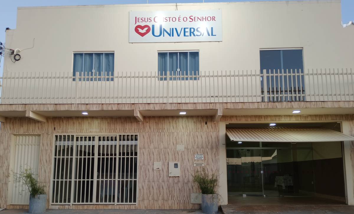 Igreja Universal SETOR OESTE III - Av Copa Cabana Quadra 10 , 21 - Rio de Janeiro , Cristalina - Goiás  - 73850000 - Brasil, 21 - Rio de Janeiro  Cristalina - Goiás - Brasil