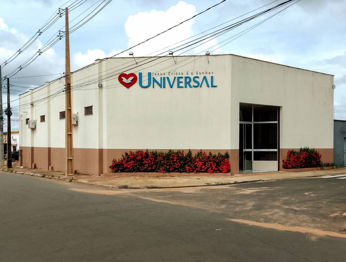 Igreja Universal CEU AZUL - Rua Camboriú, 600 - Setor Itaipu, Araguaína - Tocantins  - 77808250 - Brasil, 600 - Setor Itaipu Araguaína - Tocantins - Brasil