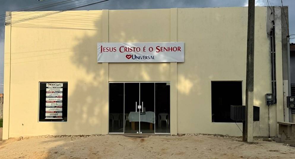 Igreja Universal CASTELO DOS SONHOS - TV. Léo Heck , 00 - Castelo dos Sonhos, Altamira - Pará  - 68379200 - Brasil, 00 - Castelo dos Sonhos Altamira - Pará - Brasil
