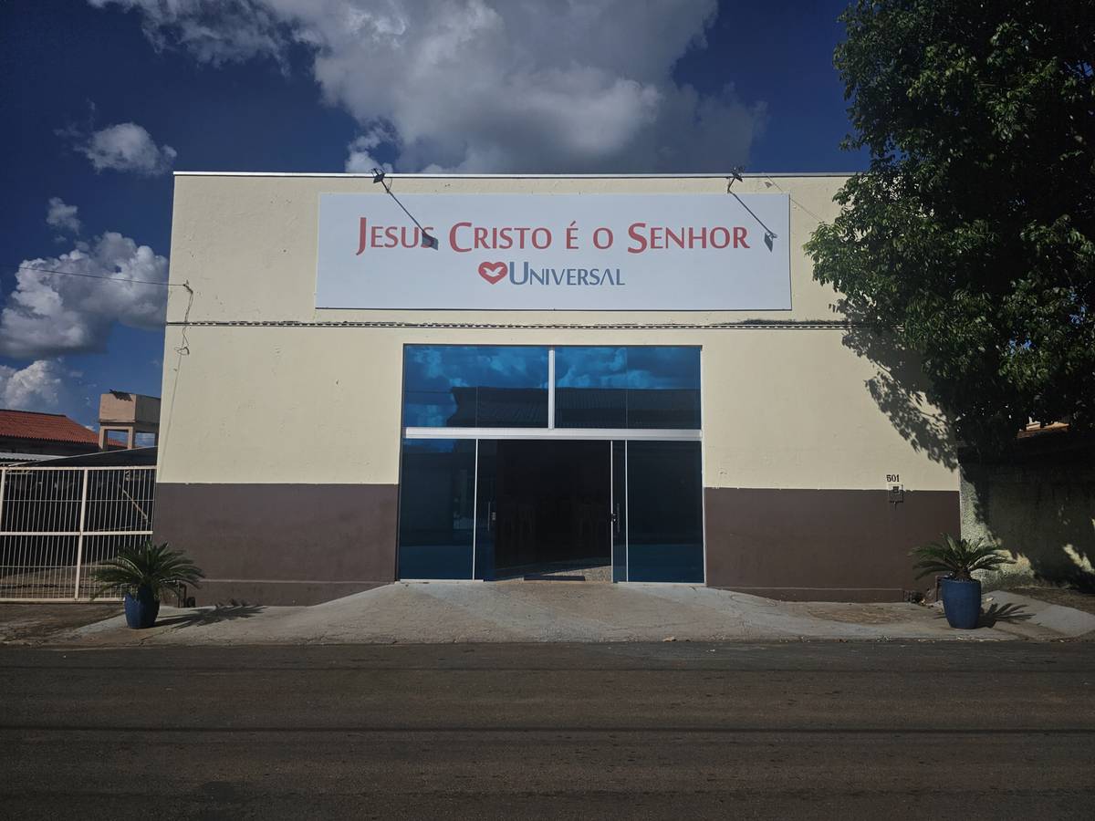 Igreja Universal SAO MIGUEL - Rua 3, 501 - centro, São Miguel do Araguaia - Goiás  - 76590000 - Brasil