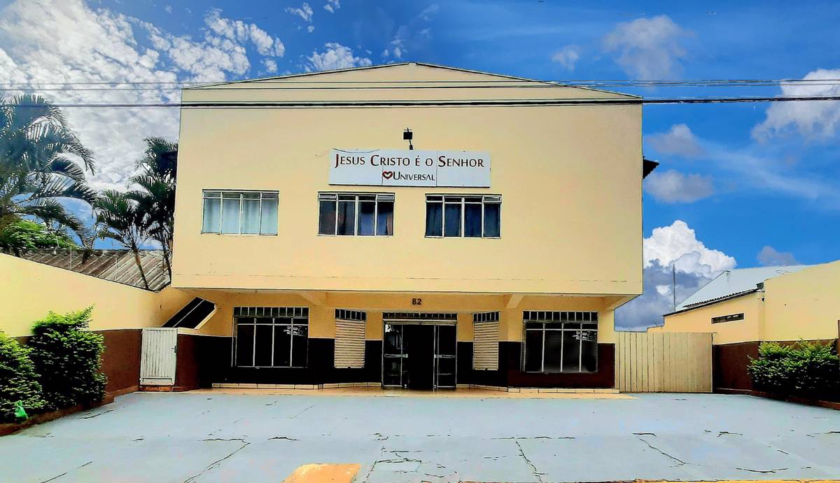 Igreja Universal PARANAPANEMA - Praça da Matriz, 82 - Centro, Paranapanema - São Paulo  - 18720000 - Brasil