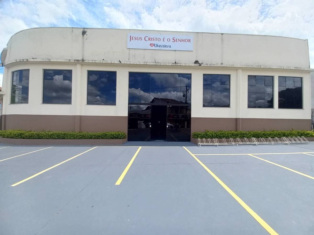 Igreja Universal ARARETAMA - Avenida Prefeito Nicanor Ramos Nogueira, 20 - Conjunto Residencial Araretama, Pindamonhangaba - São Paulo  - 12423010 - Brasil, 20 - Conjunto Residencial Araretama Pindamonhangaba - São Paulo - Brasil