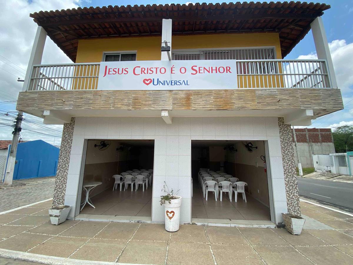 Igreja Universal TAPEROA - Rua: Capitão Manoel Taigy / próximo a Madereira do Nino , 72 - Centro, Taperoá - Paraíba  - 58680000 - Brasil, 72 - Centro Taperoá - Paraíba - Brasil