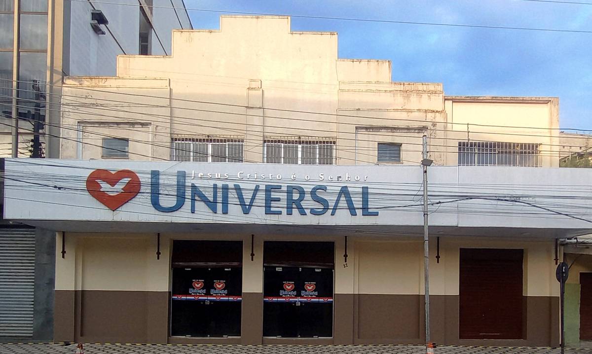 Igreja Universal MENDES - Avenida Júlio Braga, 32 - Centro, Mendes - Rio de Janeiro - 26700000 - Brasil, 32 - Centro Mendes - Rio de Janeiro - Brasil