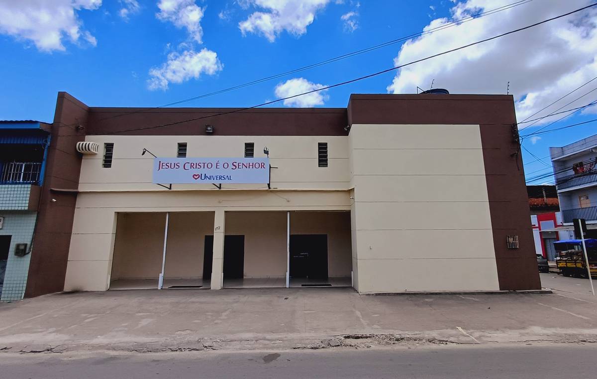 Igreja Universal CLIMA BOM II - Rua Dona Marieta Quintela Campos Teixeira / Clima Bom ll, 172 - Clima Bom, Maceió - Alagoas  - 57071385 - Brasil