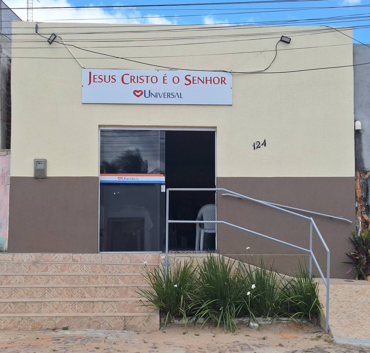 Igreja Universal LAGOA SALGADA - Avenida Genésio Tomaz Centro , 124 - Centro , Lagoa Salgada - Rio Grande do Norte  - 5924700 - Brasil, 124 - Centro  Lagoa Salgada - Rio Grande do Norte - Brasil
