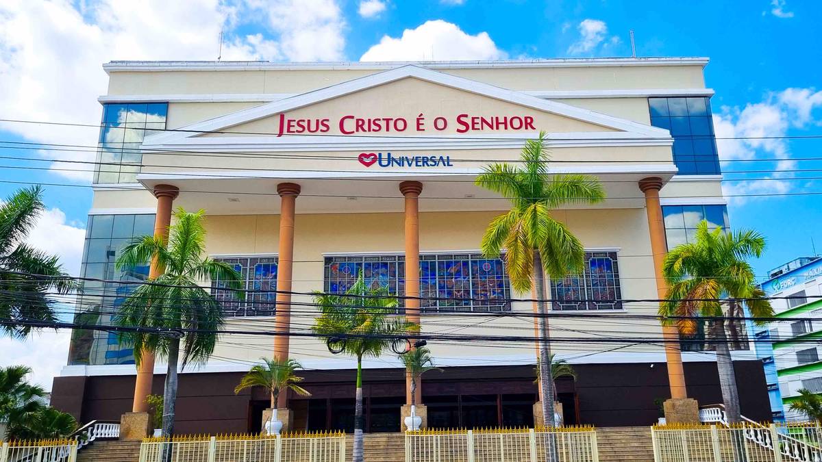 Igreja Universal NOVA IGUACU - Avenida Marechal Floriano Peixoto, 1382 - Centro, Nova Iguaçu - Rio de Janeiro  - 26220-060 - Brasil