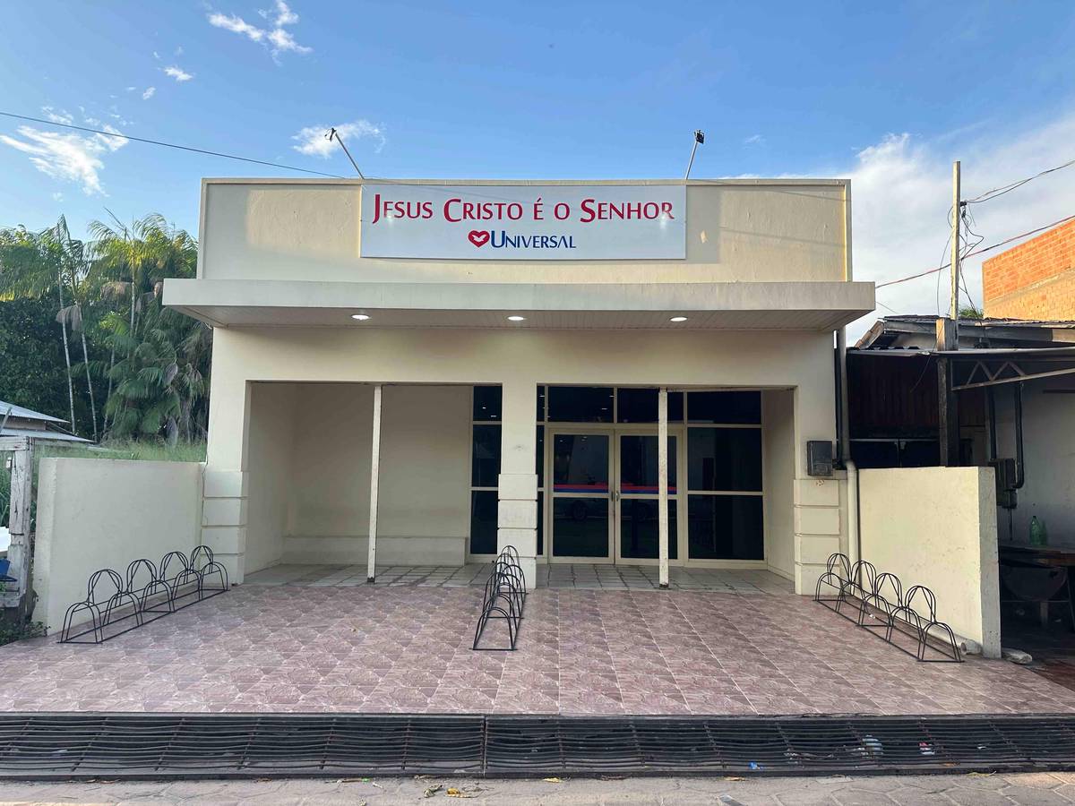 Igreja Universal PORTEL - Avenida Margalhães Barata - Centro, Portel - Pará  - 68480000 - Brasil
