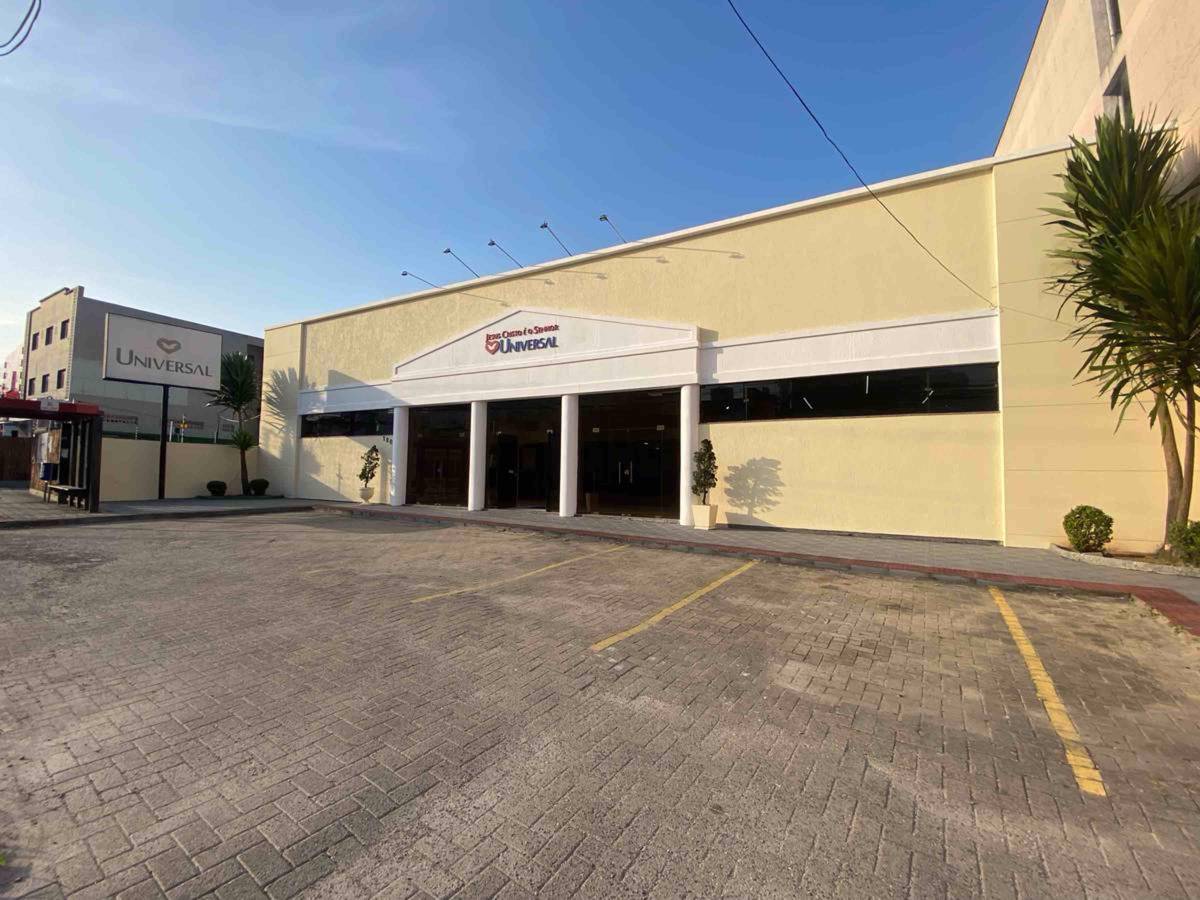 Igreja Universal BARREIROS - Avenida Leoberto Leal, 100 - Barreiros, São José - Santa Catarina  - 88117-000 - Brasil, 100 - Barreiros São José - Santa Catarina - Brasil