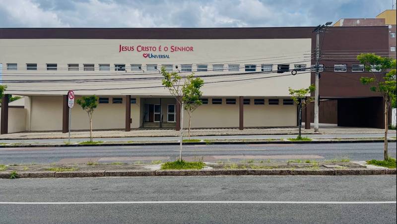 Igreja Universal BOA VISTA - Avenida Paraná, 2744 - Boa Vista , Curitiba - Paraná  - 82510000 - Brasil, 2744 - Boa Vista  Curitiba - Paraná - Brasil