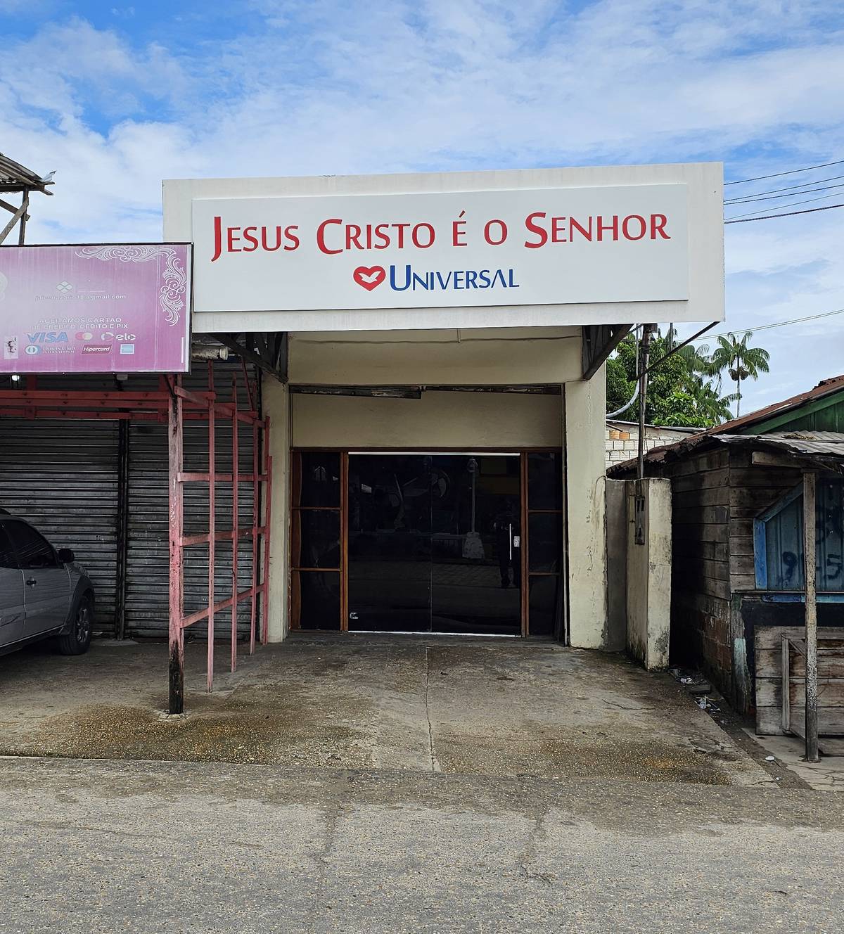 Igreja Universal SANTO ANTONIO DO ICA - Av Álvaro Maia  - Álvaro Maia, Santo Antônio do Içá - Amazonas  - 69680000 - Brasil