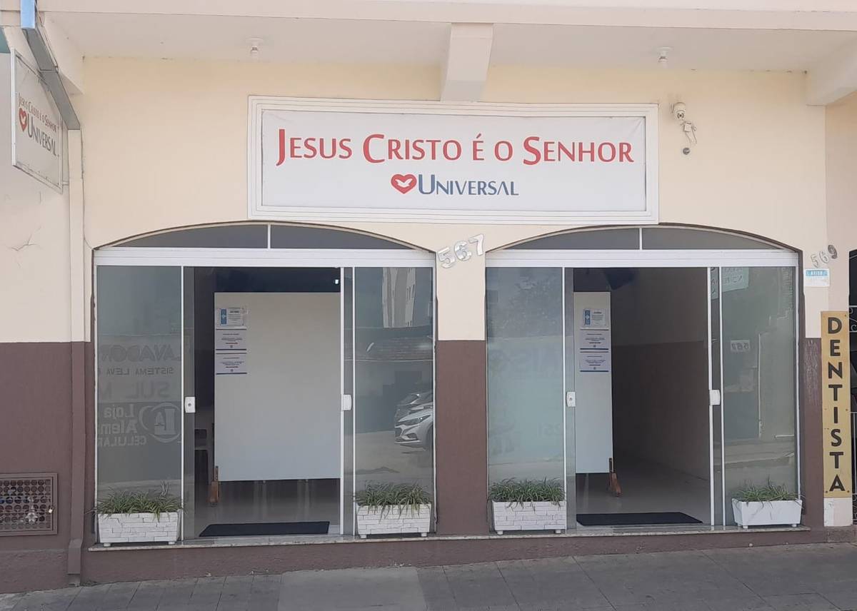 Igreja Universal PARAISOPOLIS - Rua Bueno de Paiva, 567 - Centro, Paraisópolis - Minas Gerais  - 37660000 - Brasil, 567 - Centro Paraisópolis - Minas Gerais - Brasil