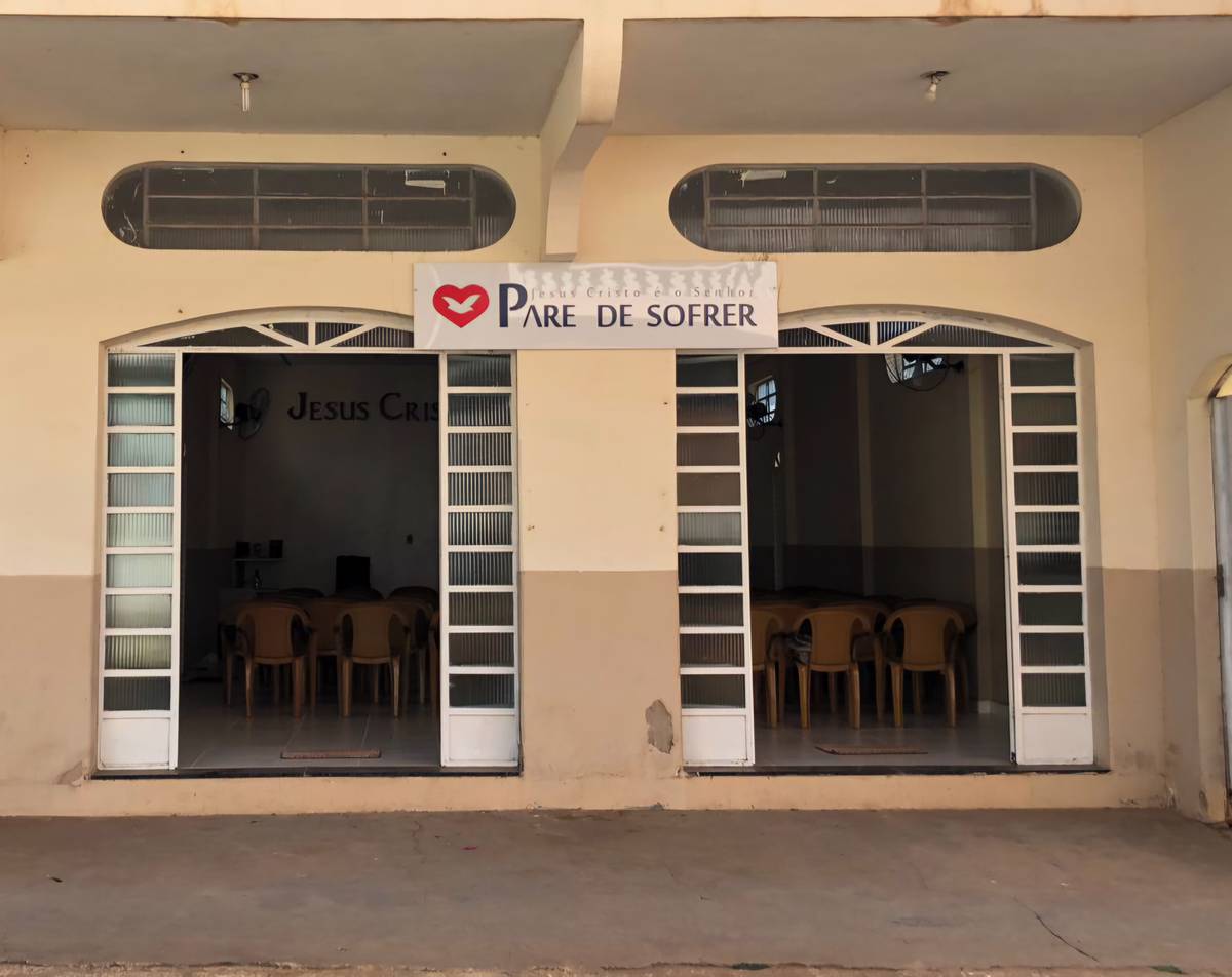 Igreja Universal DIONISIO - Rua Doutor José Mateus Vasconcelos, 280 - Centro, Dionísio - Minas Gerais  - 35984000 - Brasil