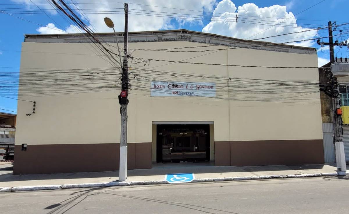 Igreja Universal SANTOS DUMONT - Avenida Eduardo Tadeu Lopes da Silva, 33 - Santos Dumont, Maceió - Alagoas  - 57075550 - Brasil, 33 - Santos Dumont Maceió - Alagoas - Brasil