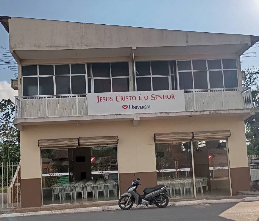 Igreja Universal BARREIRINHA - Rua nove de Junho , 20 - Centro , Barreirinha - Amazonas  - 69160000 - Brasil, 20 - Centro  Barreirinha - Amazonas - Brasil