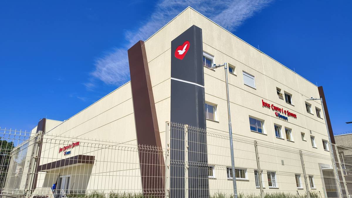 Igreja Universal LEOPOLDINA - Avenida Martim Félix Berta, 1023 - Mário Quintana, Porto Alegre - Rio Grande do Sul  - 91270650 - Brasil, 1023 - Mário Quintana Porto Alegre - Rio Grande do Sul - Brasil