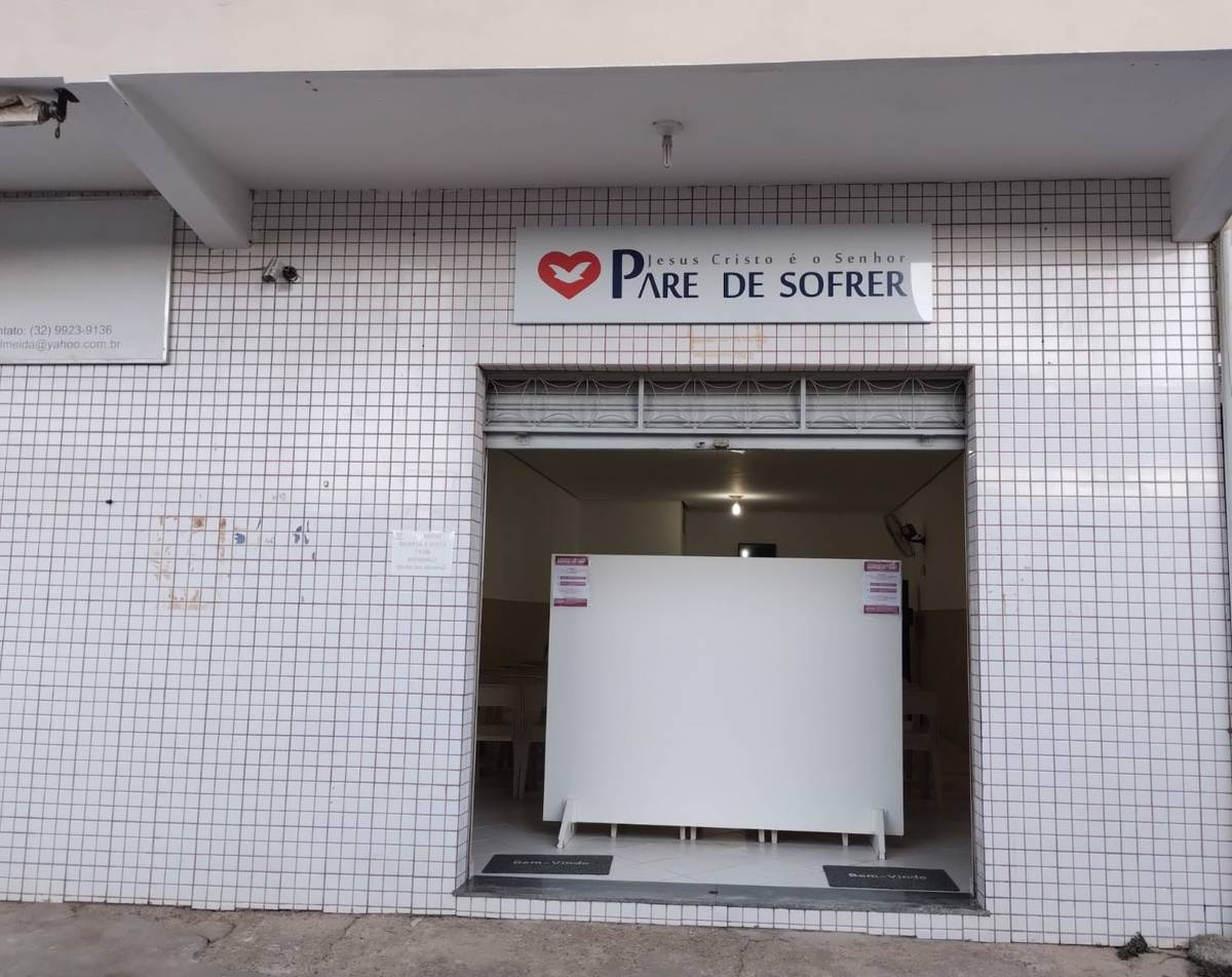 Igreja Universal SAO LUIZ - Avenida presidente Trancredo Neves, 57 - São Luiz , Ubá - Minas Gerais  - 36500000 - Brasil, 57 - São Luiz  Ubá - Minas Gerais - Brasil