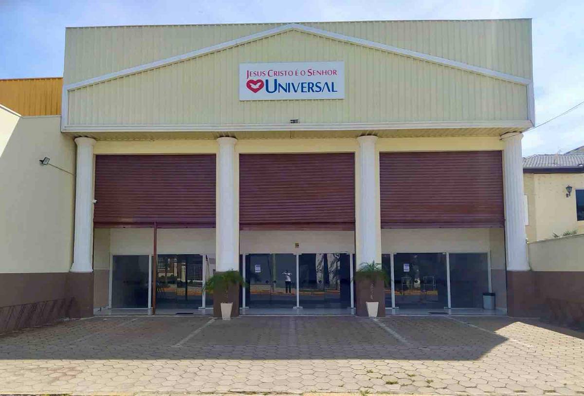 Igreja Universal LORENA - Avenida Doutor Peixoto de Castro, 862 - Cruz, Lorena - São Paulo  - 12606-580 - Brasil, 862 - Cruz Lorena - São Paulo - Brasil