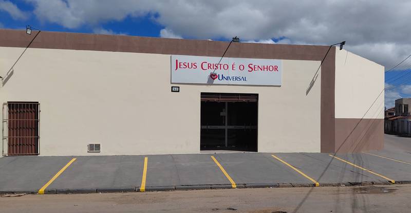 Igreja Universal BELO CAMPO – Avenida Vitória Da Conquista – Próximo a Pisolar, 42 – Centro, Belo Campo – Bahia – 45160000 – Brasil