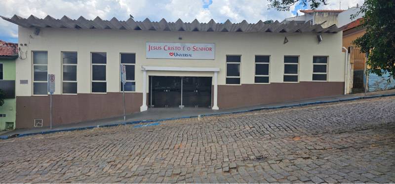 Igreja Universal PIRACAIA - Avenida Doutor Cândido Rodrigues, 300 - Centro, Piracaia - São Paulo  - 12970000 - Brasil, 300 - Centro Piracaia - São Paulo - Brasil