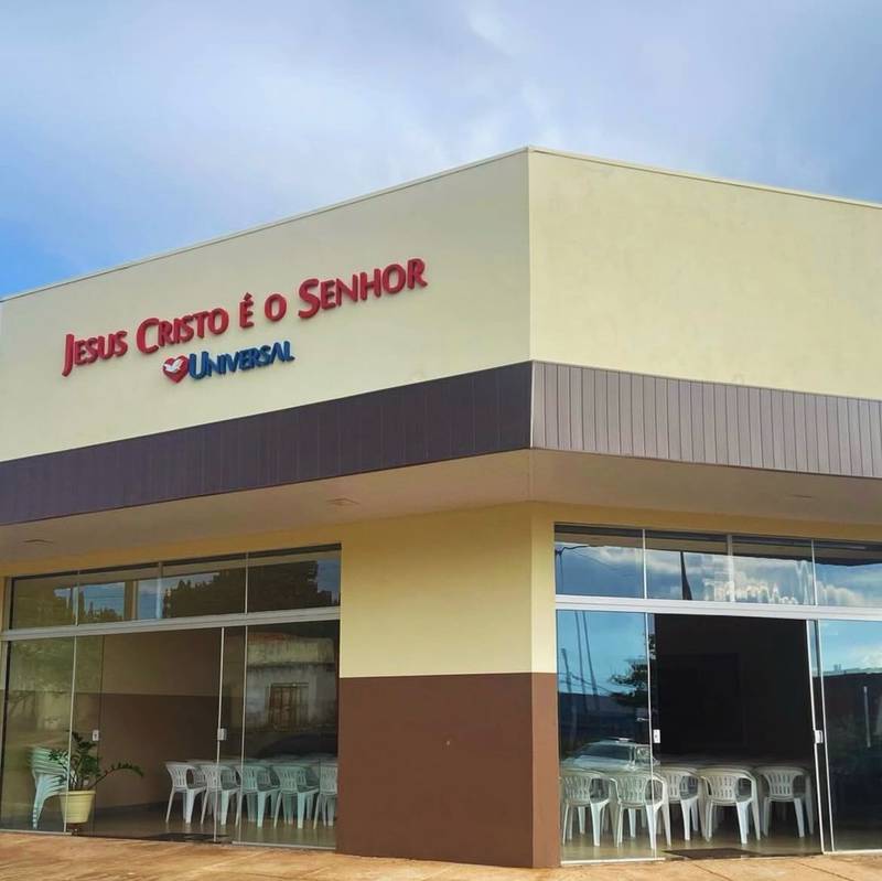 Igreja Universal AURENY IV - Avenida B, 31 - Jardim Aureny IV, Palmas - Tocantins  - 77060-012 - Brasil, 31 - Jardim Aureny IV Palmas - Tocantins - Brasil