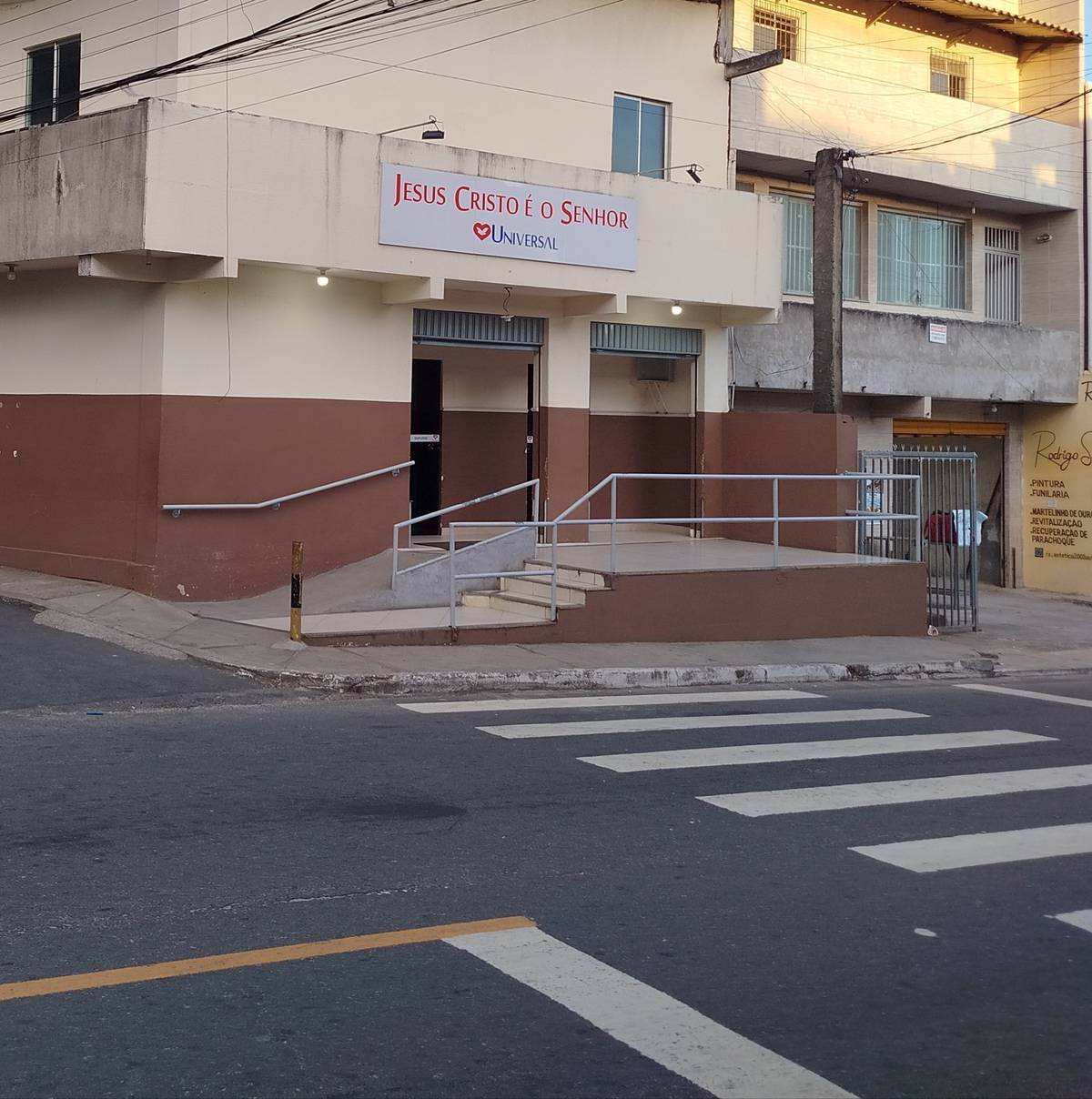Igreja Universal BOCA DA MATA - Rua Vereador Zezéu Ribeiro, 000 - Boca da Mata, Salvador - Bahia  - 41345100 - Brasil