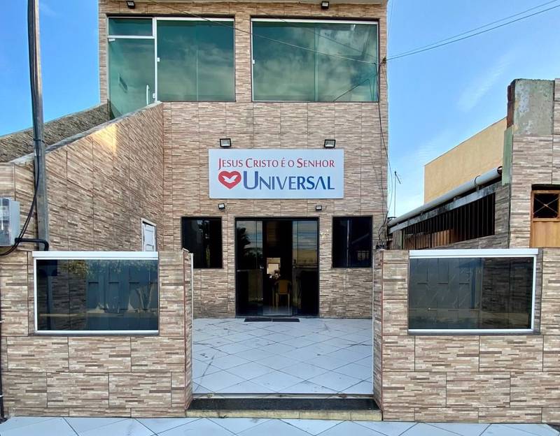 Igreja Universal KM 8 - Rua Massaud Cury , 27 - Parque Santos Dumont, Campos dos Goytacazes - Rio de Janeiro  - 28073450 - Brasil