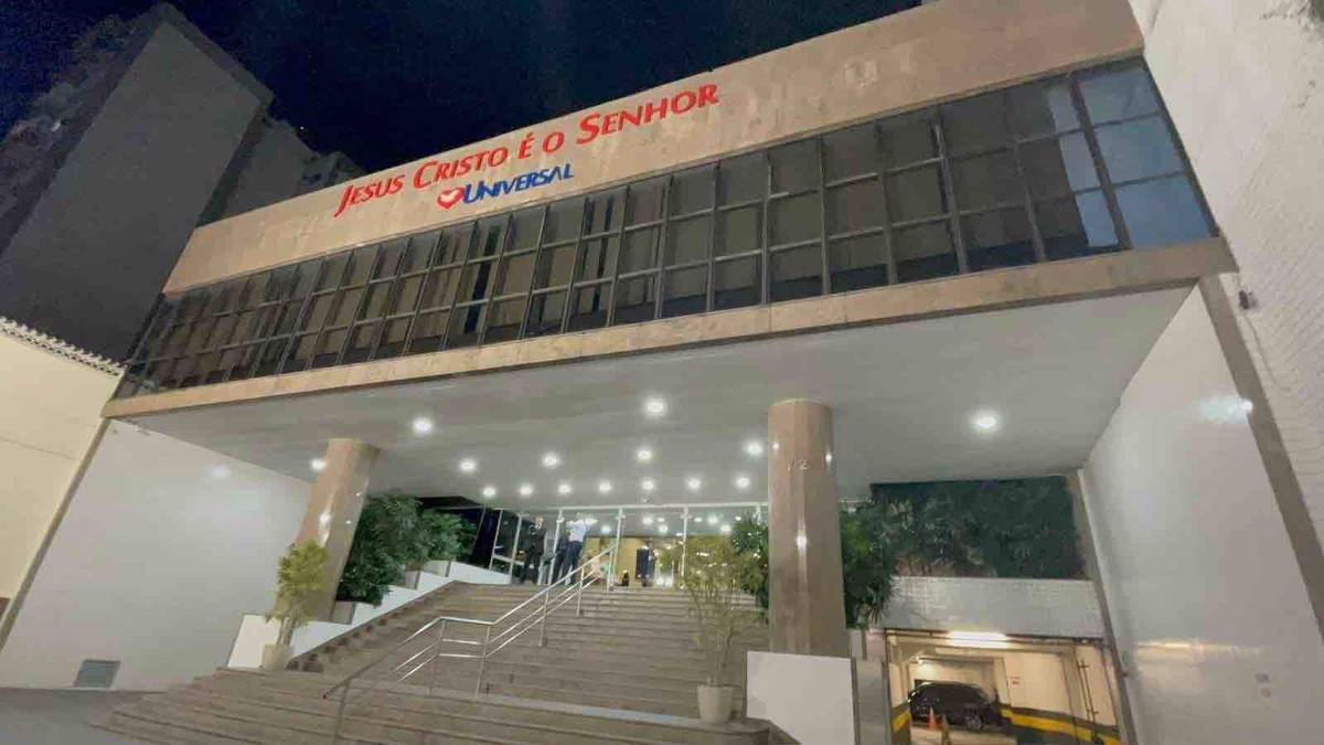Igreja Universal BOTAFOGO - Rua São Clemente, 72 - Botafogo, Rio de Janeiro - Rio de Janeiro  - 22260000 - Brasil