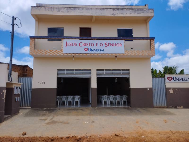 Igreja Universal DIVISA ALEGRE - Av João Meira Dos Santos , 1980 - Centro , Divisa Alegre - Minas Gerais  - 39995000 - Brasil, 1980 - Centro  Divisa Alegre - Minas Gerais - Brasil