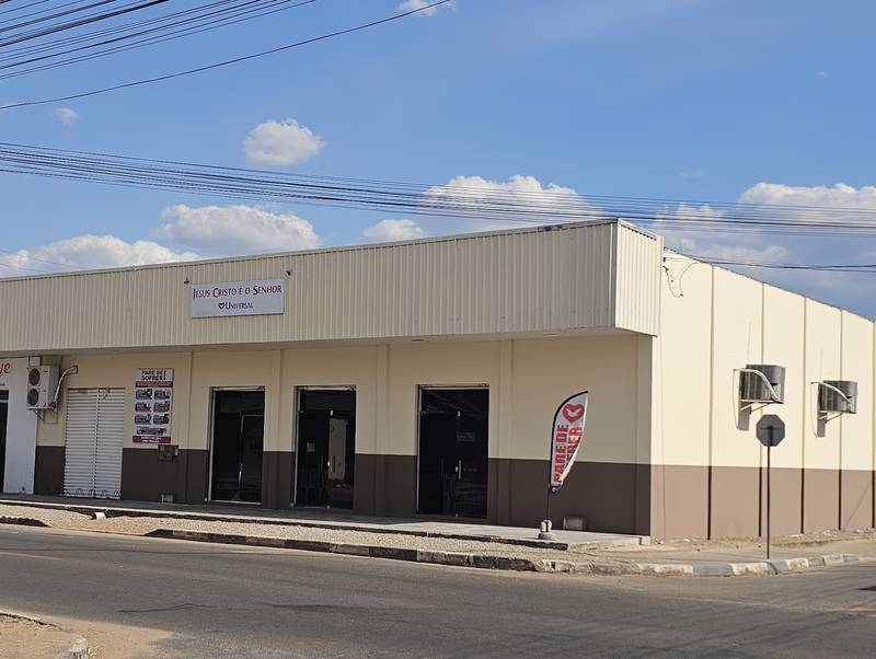 Igreja Universal HELIO CAMPOS - Rua Izídio Galdino da Silva, 1009 - Doutor Sílvio Botelho, Boa Vista - Roraima  - 69314480 - Brasil, 1009 - Doutor Sílvio Botelho Boa Vista - Roraima - Brasil