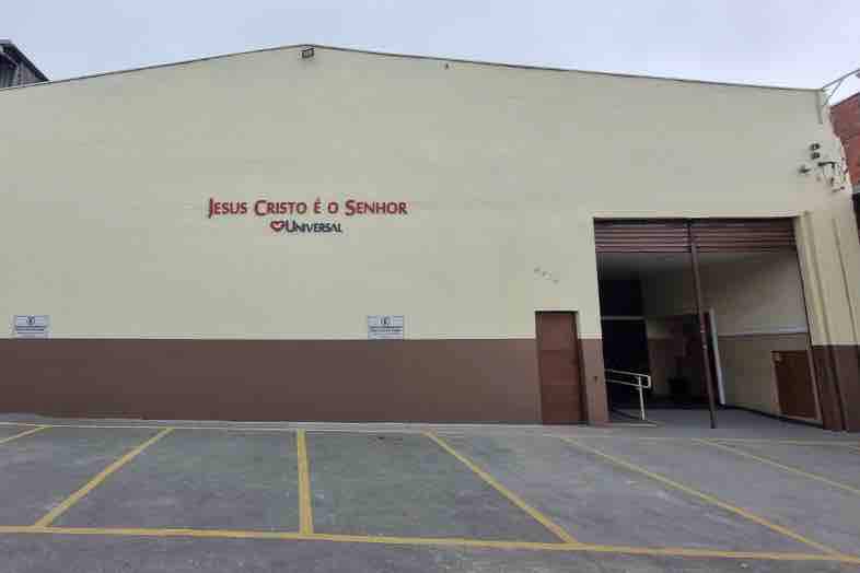 Igreja Universal GUARAPIRANGA - Avenida Guarapiranga, 4182 - Guarapiranga, São Paulo - São Paulo  - 04911-015 - Brasil, 4182 - Guarapiranga São Paulo - São Paulo - Brasil