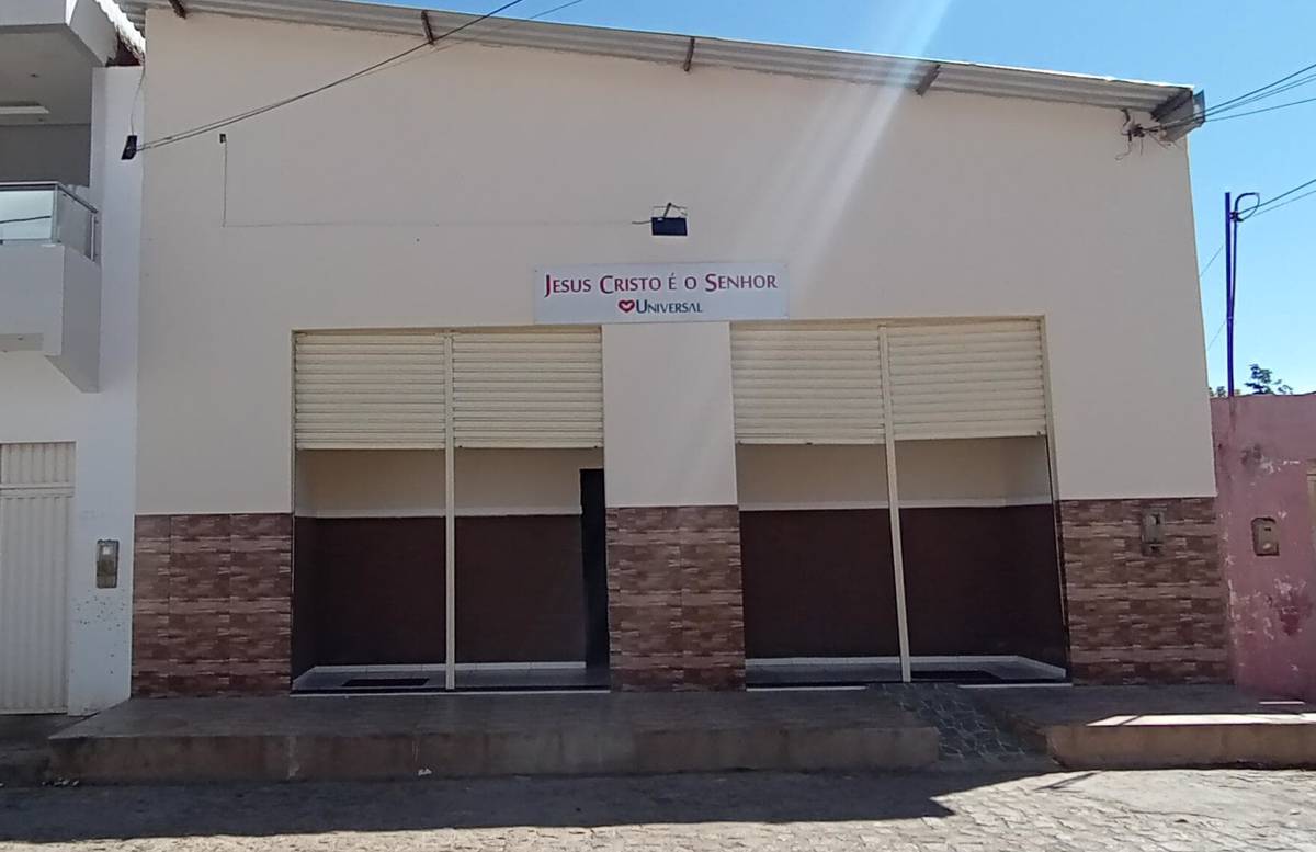 Igreja Universal SENTO SE - Tenente Nelson de Carvalho da Rocha, 350 - Centro, Sento Sé - Bahia  - 47350000 - Brasil, 350 - Centro Sento Sé - Bahia - Brasil