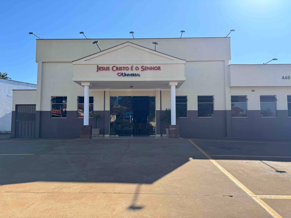 Igreja Universal ALTINOPOLIS - Avenida Dr Alberto Crivellenti , 440 - Centro, Altinópolis - São Paulo  - 14350-000 - Brasil, 440 - Centro Altinópolis - São Paulo - Brasil