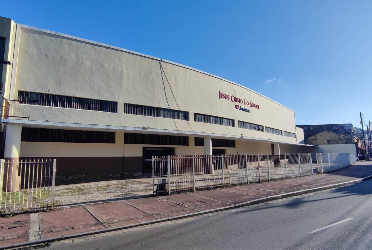 Igreja Universal AQUIDABA - av. José Joaquim Seabra , 355 - Baixa dos Sapateiros, Salvador - Bahia  - 40025380 - Brasil