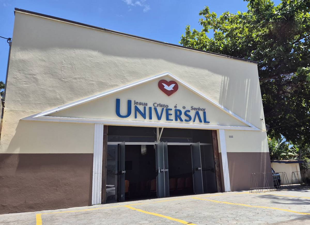 Igreja Universal ILHA BELA - Avenida Princesa Isabel, 2456 - Barra Velha, Ilhabela - São Paulo  - 11630067 - Brasil, 2456 - Barra Velha Ilhabela - São Paulo - Brasil