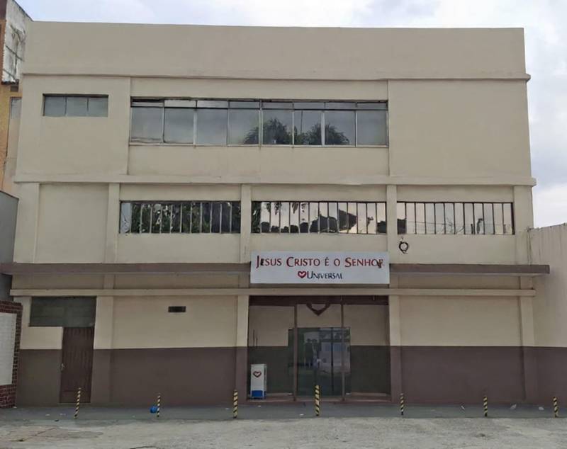 Igreja Universal COLEGIO - Estrada do Barro Vermelho, 1593 - Colégio, Rio de Janeiro - Rio de Janeiro  - 21540501 - Brasil, 1593 - Colégio Rio de Janeiro - Rio de Janeiro - Brasil