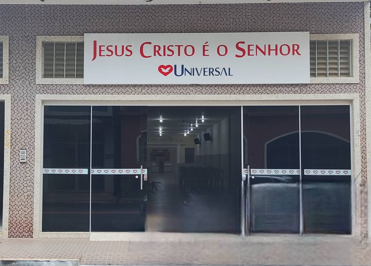 Igreja Universal LAJINHA - Av. Antônio Florêncio Alvim , 369 - Centro, Lajinha - Minas Gerais  - 36980000 - Brasil, 369 - Centro Lajinha - Minas Gerais - Brasil