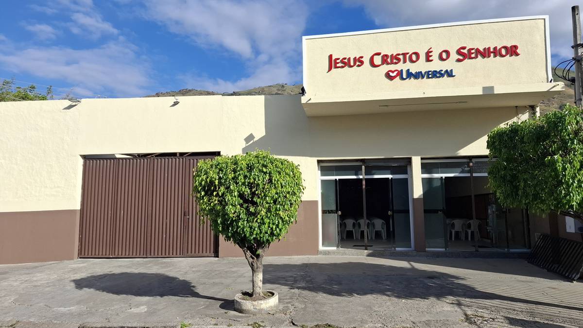 Igreja Universal BOIOBI - Rua Renato Rebecchi, 402 - Bangu, Rio de Janeiro - Rio de Janeiro  - 21825450 - Brasil