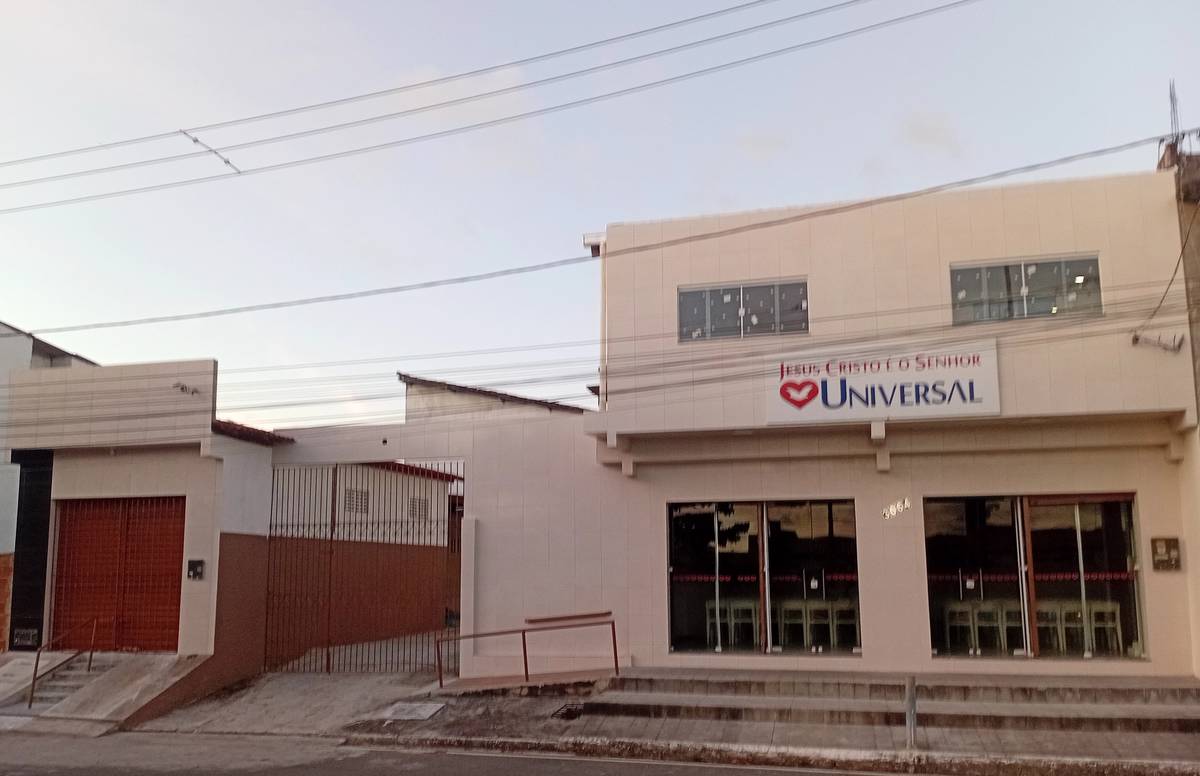 Igreja Universal ALBANO FRANCO - Av.Coletora B , 3064 - Taiçoca , Nossa Senhora do Socorro - Sergipe  - 49153082 - Brasil