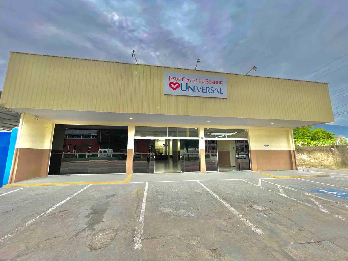 Igreja Universal SAO SEBASTIAO - Avenida Guarda-Mor Lobo Viana, 792 - Centro, São Sebastião - São Paulo  - 11608-530 - Brasil