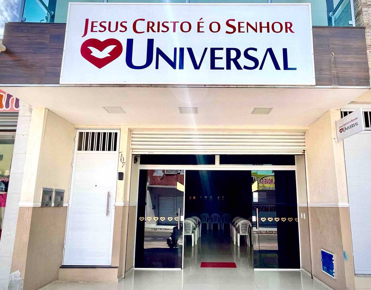 Igreja Universal CARNAUBAL - Rua Deputado Vicente Ribeiro , 307 - Centro, Carnaubal - Ceará  - 62375-000 - Brasil, 307 - Centro Carnaubal - Ceará - Brasil